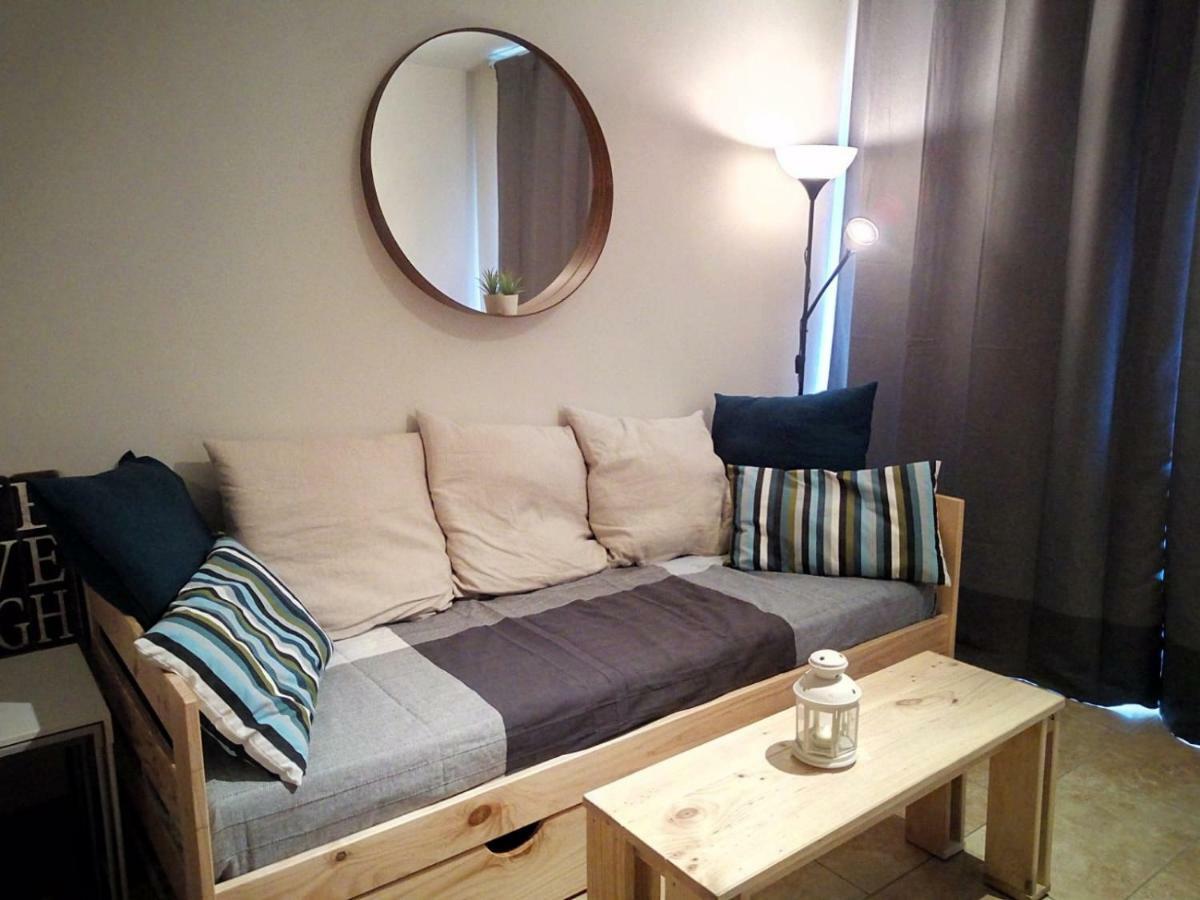 Apartament Deltament Делтебре Екстериор снимка