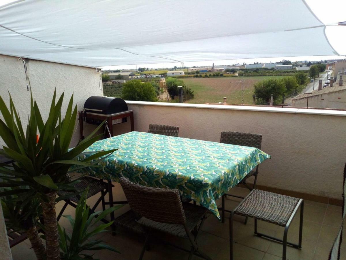 Apartament Deltament Делтебре Екстериор снимка